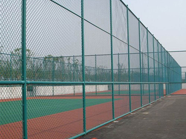 球場(chǎng)護(hù)欄網(wǎng)案例